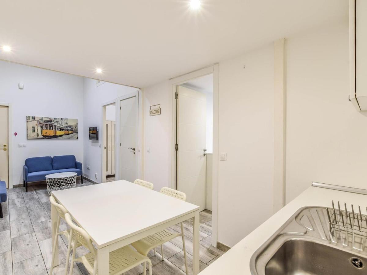 Apartamento En Cuatro Caminos Para 6 Personas Alquiler Temporal Madrid Esterno foto