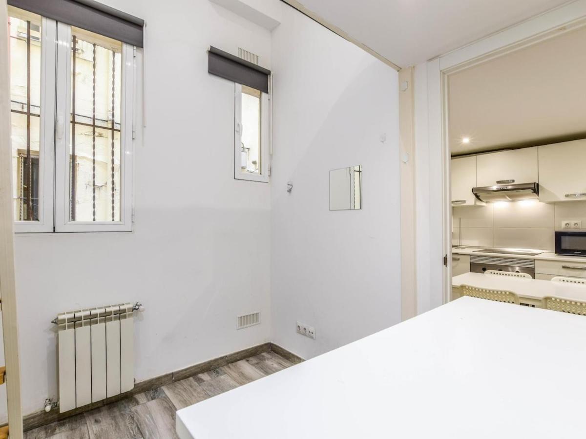 Apartamento En Cuatro Caminos Para 6 Personas Alquiler Temporal Madrid Esterno foto